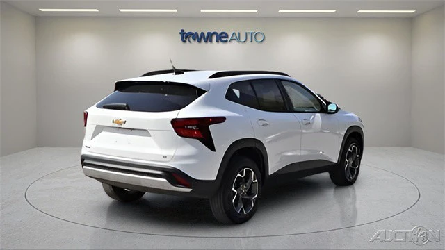 2024 Chevrolet Trax - Image 5 of 15