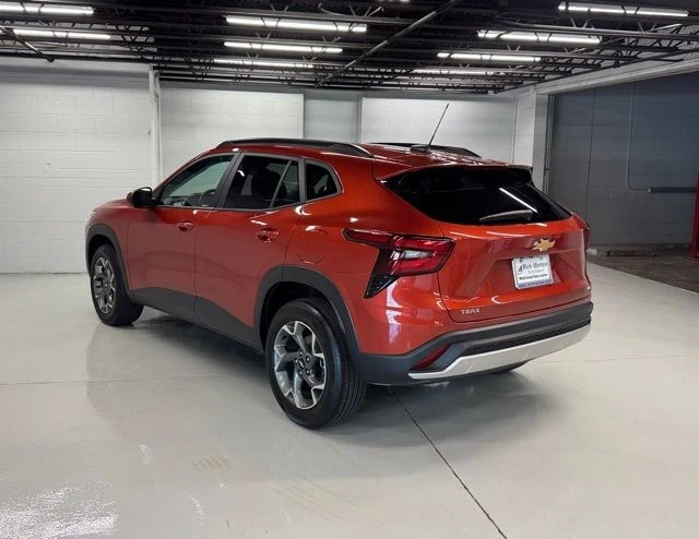 2024 Chevrolet Trax - Image 3 of 21