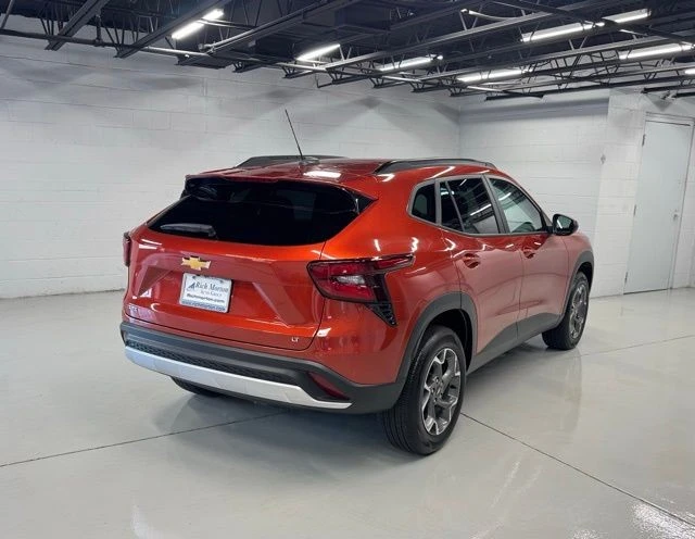 2024 Chevrolet Trax - Image 8 of 21