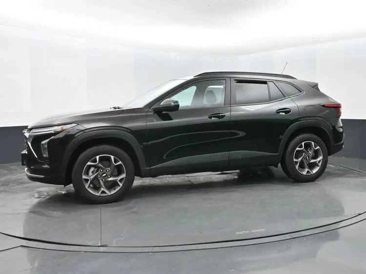 2024 Chevrolet Trax - Image 5 of 12