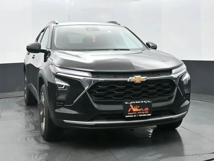 2024 Chevrolet Trax - Image 3 of 12