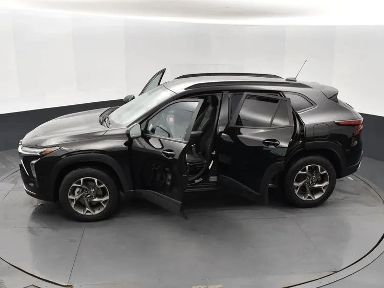 2024 Chevrolet Trax - Image 7 of 12