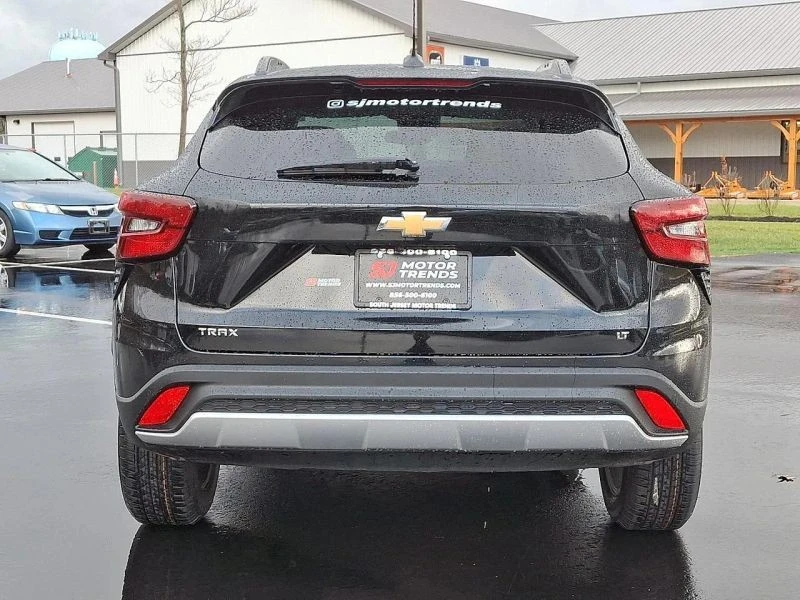 2024 Chevrolet Trax - Image 5 of 12