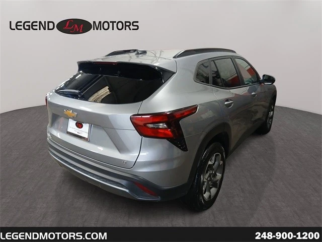 2024 Chevrolet Trax - Image 8 of 12