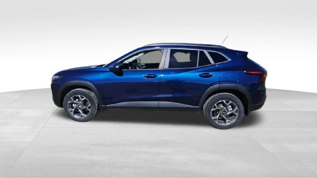 2024 Chevrolet Trax - Image 5 of 21