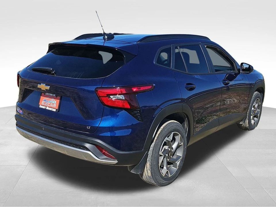 2024 Chevrolet Trax - Image 13 of 21