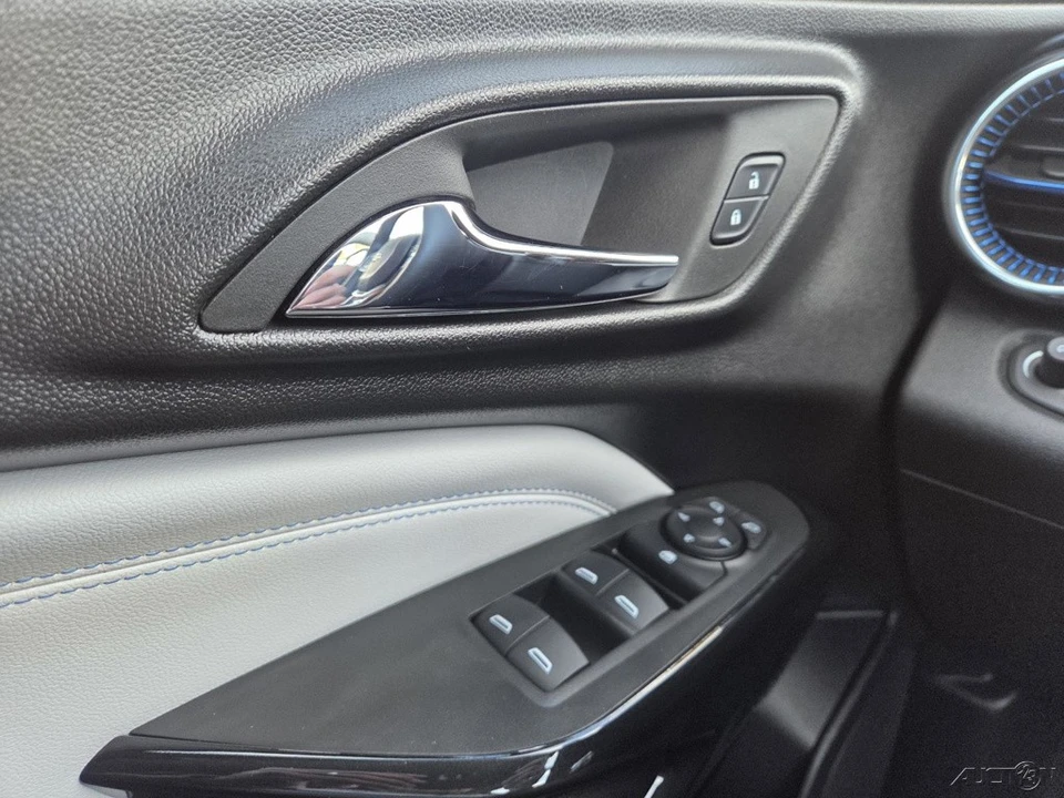 2024 Chevrolet Trax - Image 12 of 21