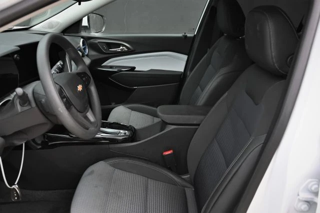 2024 Chevrolet Trax - Image 10 of 18