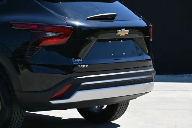 2024 Chevrolet Trax - Image 11 of 21
