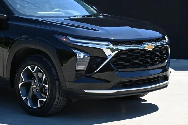 2024 Chevrolet Trax - Image 13 of 21
