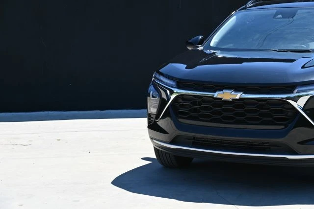 2024 Chevrolet Trax - Image 12 of 21