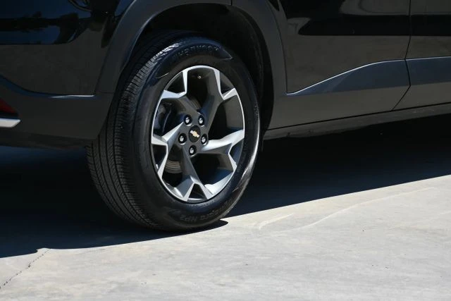 2024 Chevrolet Trax - Image 14 of 21