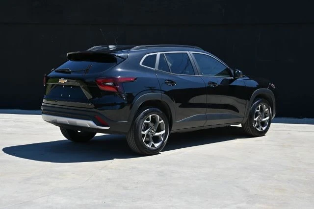 2024 Chevrolet Trax - Image 7 of 21