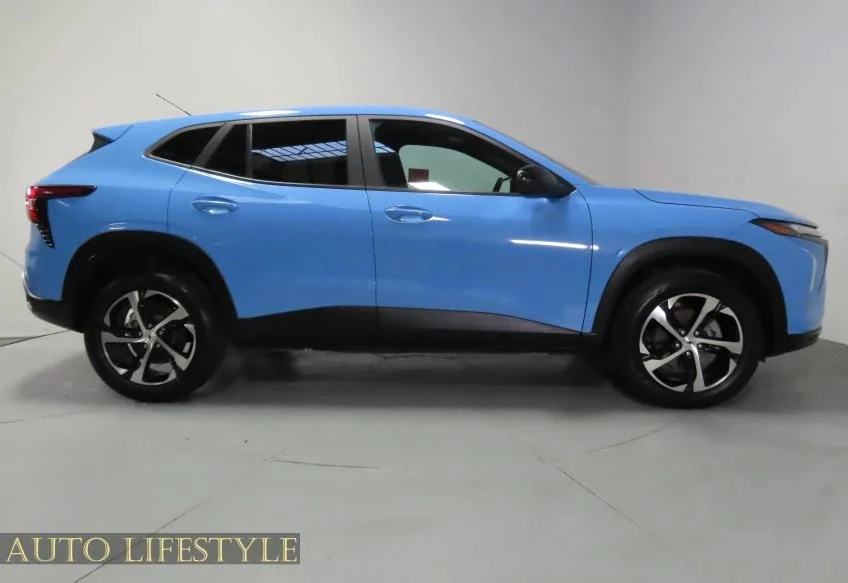 2024 Chevrolet Trax - Image 10 of 21