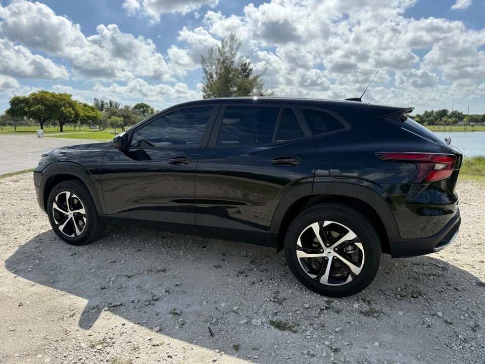 2024 Chevrolet Trax - Image 12 of 21