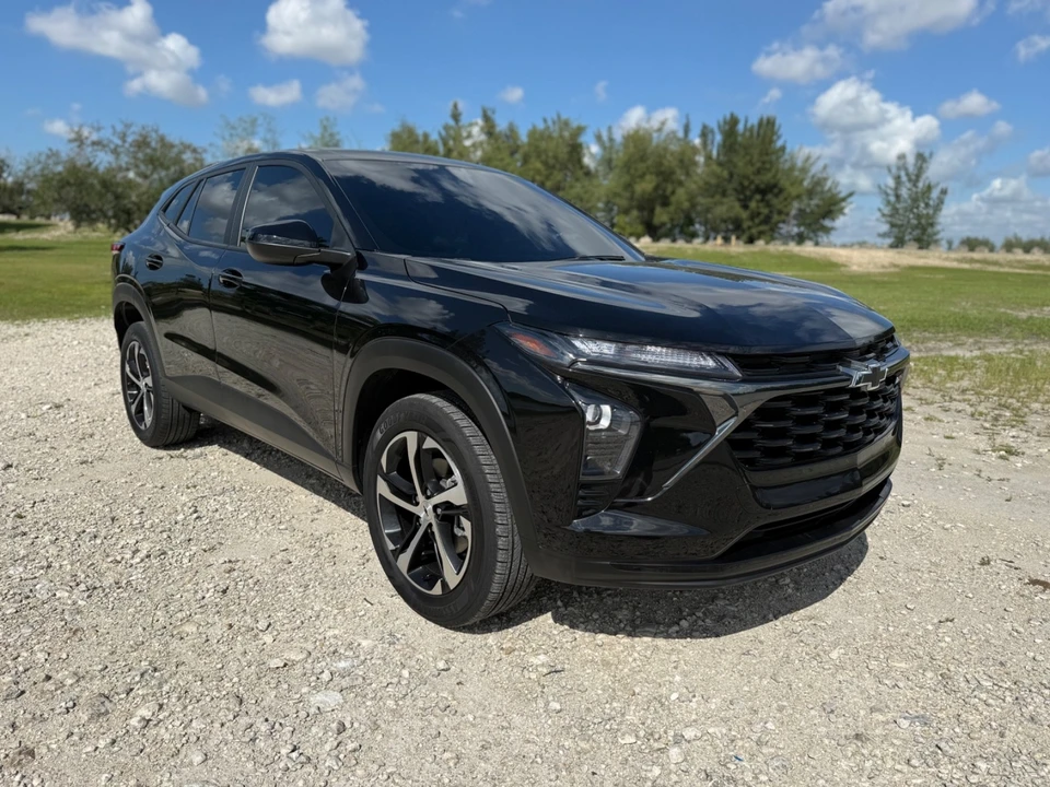 2024 Chevrolet Trax - Image 2 of 21