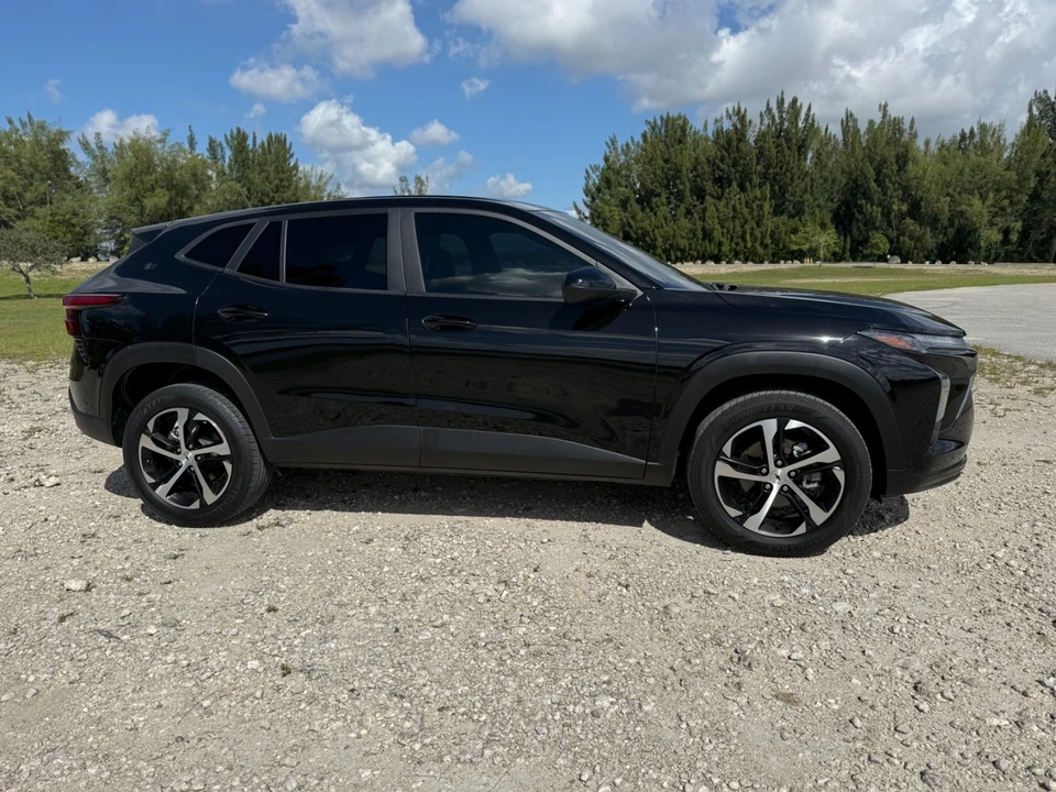 2024 Chevrolet Trax - Image 4 of 21