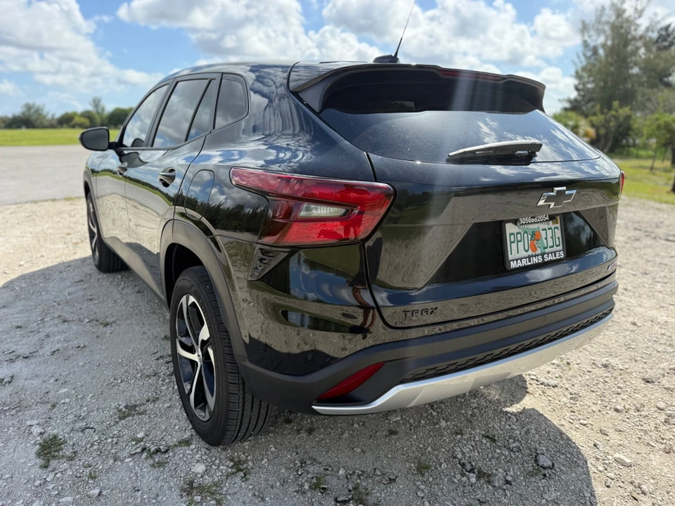2024 Chevrolet Trax - Image 10 of 21