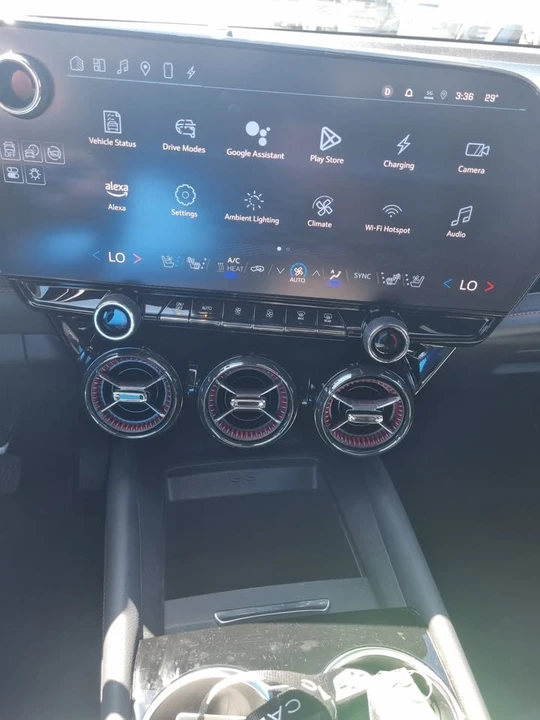 2024 Chevrolet Blazer - Image 16 of 17