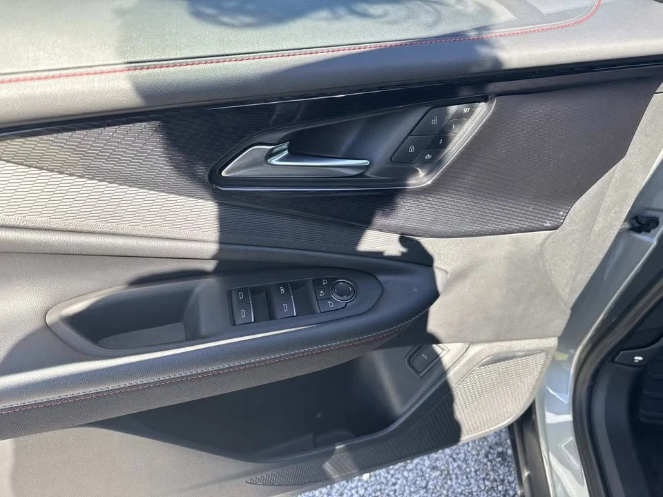 2024 Chevrolet Blazer - Image 17 of 19
