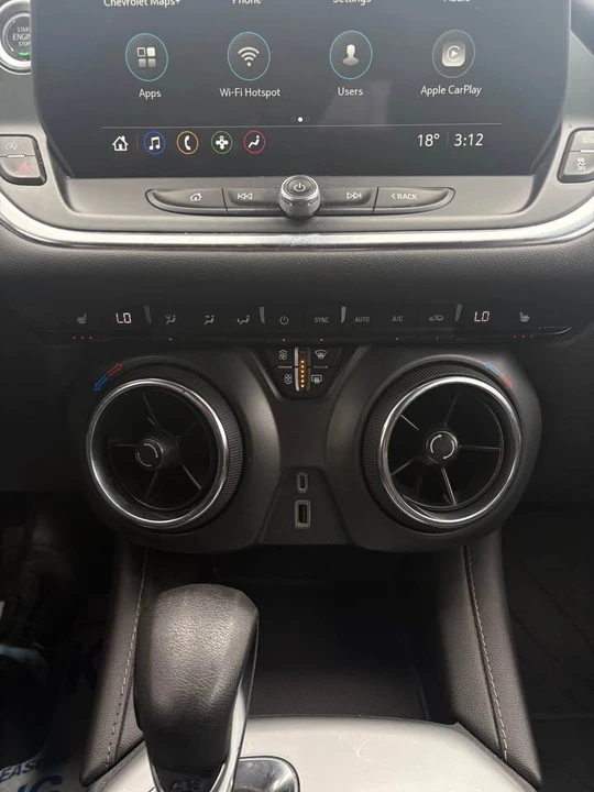 2024 Chevrolet Blazer - Image 15 of 17