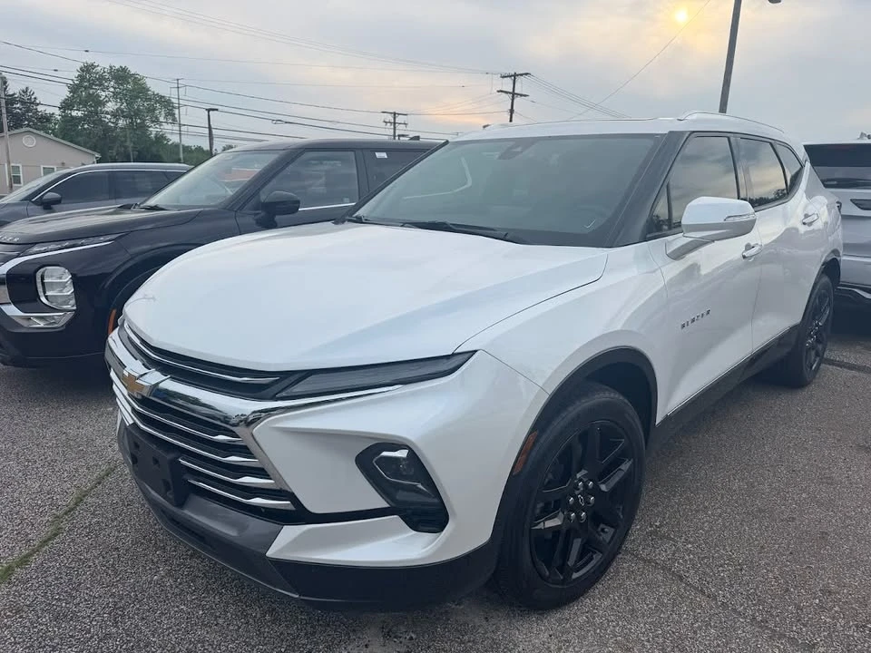 2024 Chevrolet Blazer - Image 9 of 11