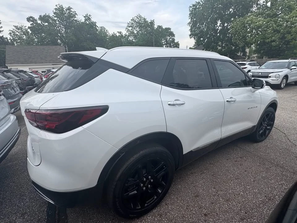 2024 Chevrolet Blazer - Image 7 of 11