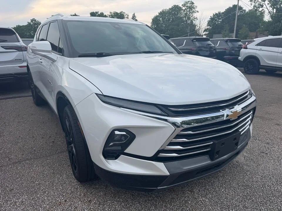 2024 Chevrolet Blazer - Image 3 of 11