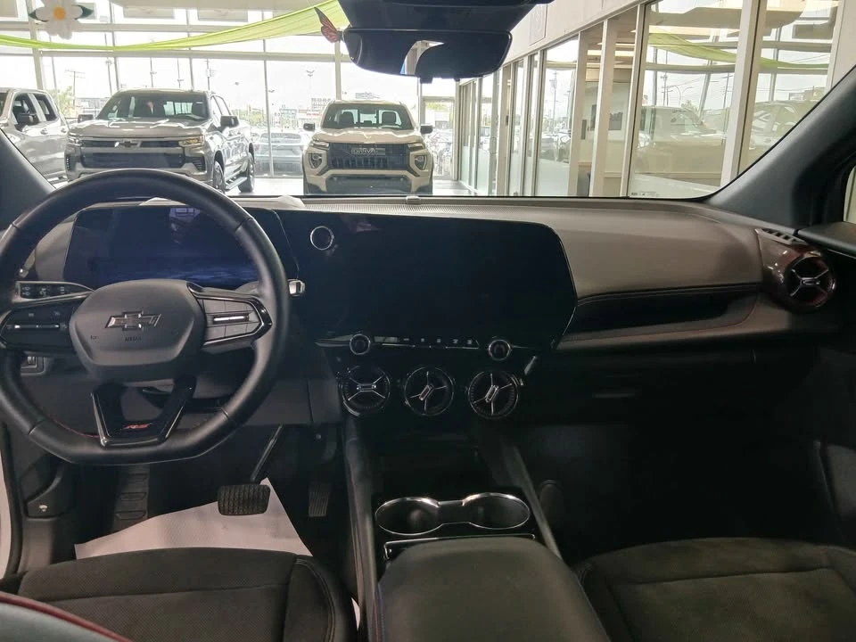 2024 Chevrolet Blazer - Image 8 of 11