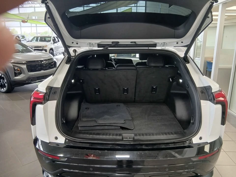 2024 Chevrolet Blazer - Image 7 of 11