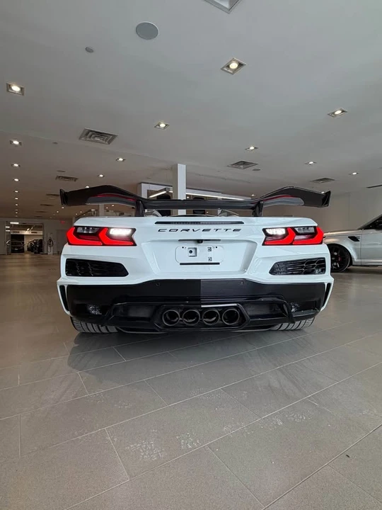 2024 Chevrolet Corvette C8 - Image 6 of 12