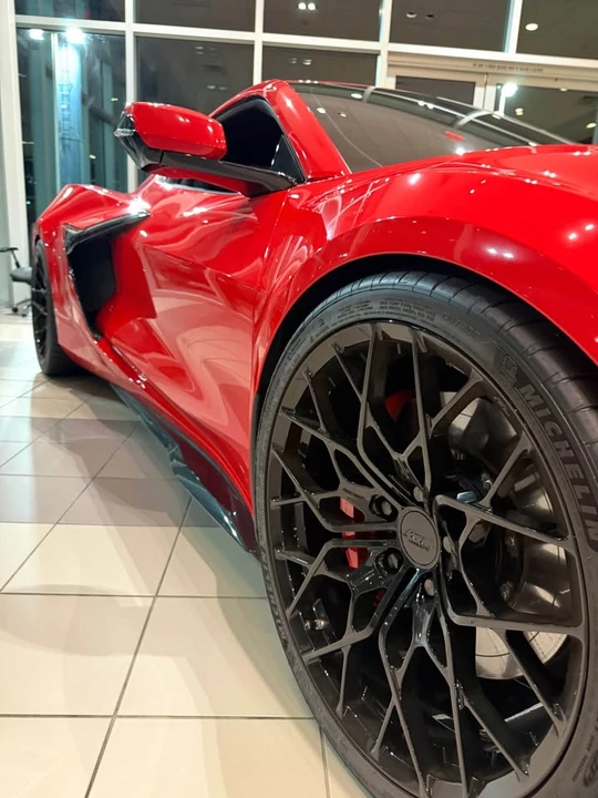 2024 Chevrolet Corvette C8 Z06 - Image 9 of 11