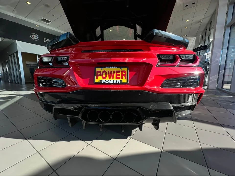 2024 Chevrolet Corvette C8 Z06 - Image 8 of 9