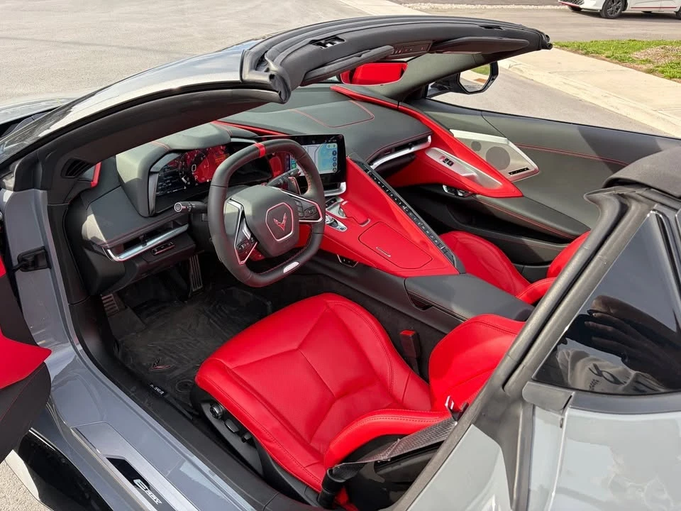 2024 Chevrolet Corvette C8 E-Ray - Image 17 of 19