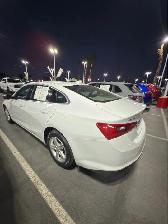 2024 Chevrolet Malibu - Image 2 of 3