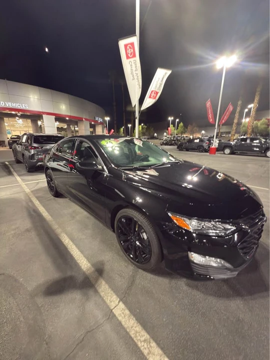 2024 Chevrolet Malibu - Image 2 of 3