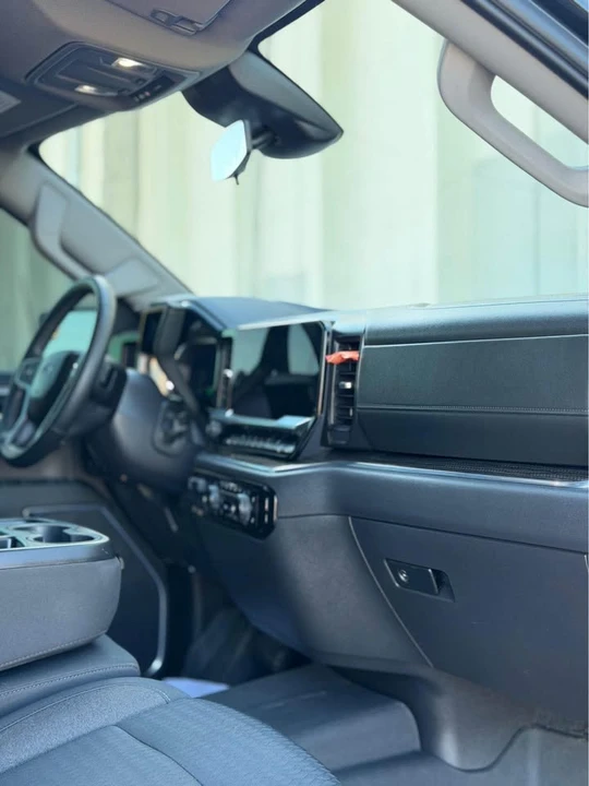 2024 Chevrolet Silverado 4th Gen - Image 10 of 10