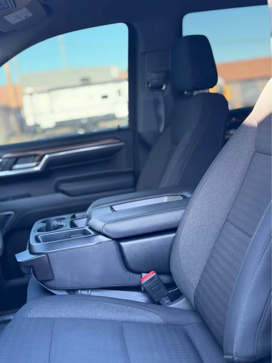 2024 Chevrolet Silverado 4th Gen - Image 6 of 10