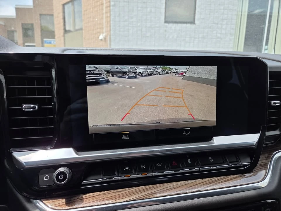 2024 Chevrolet Silverado 4th Gen - Image 16 of 19