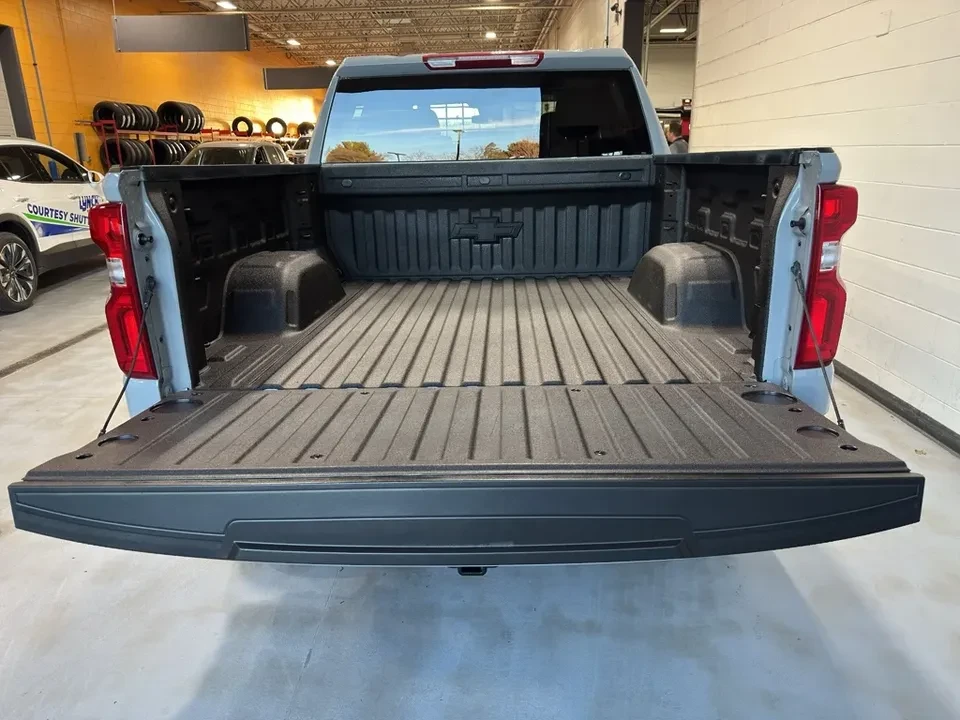 2024 Chevrolet Silverado 4th Gen - Image 10 of 14