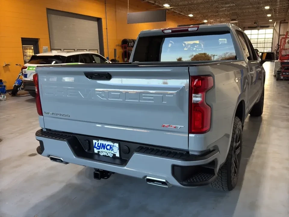 2024 Chevrolet Silverado 4th Gen - Image 2 of 14