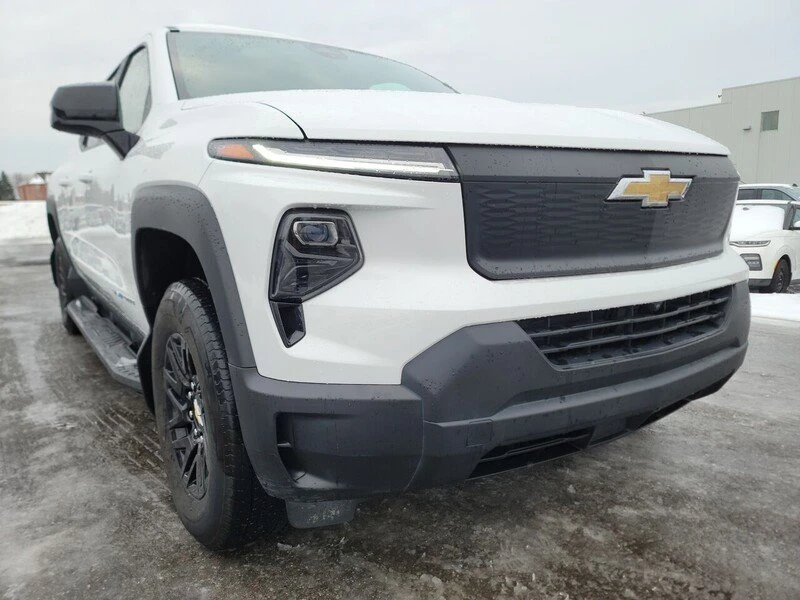 2024 Chevrolet Silverado - Image 9 of 20