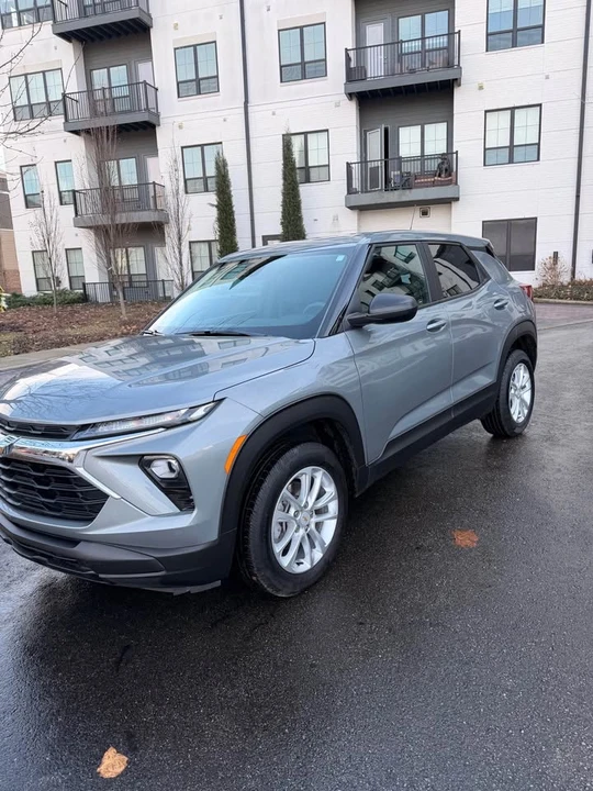 2024 Chevrolet Trailblazer - Image 2 of 12