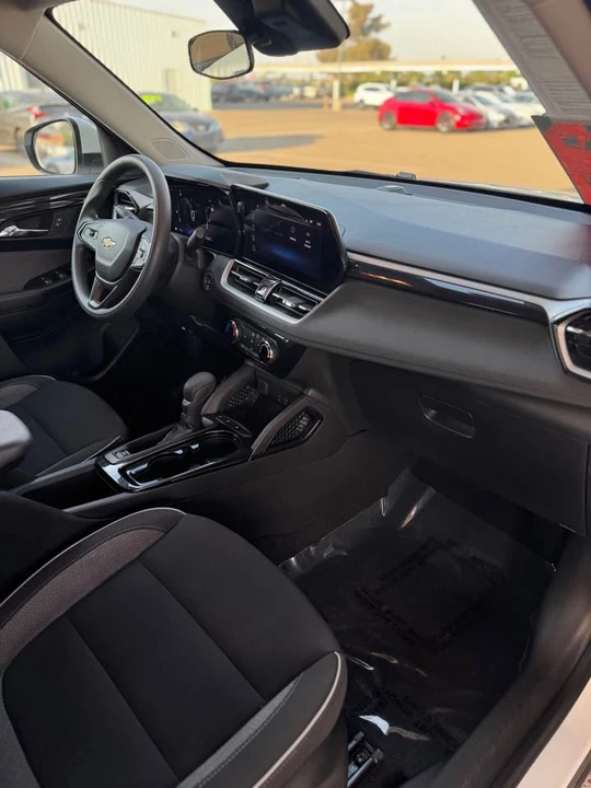 2024 Chevrolet Trailblazer - Image 14 of 16