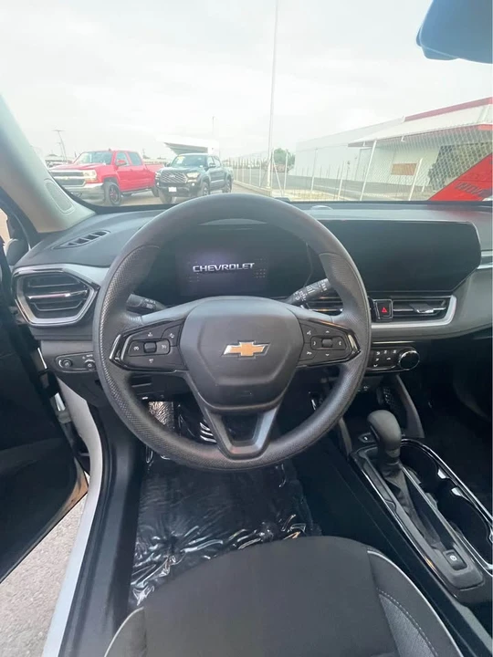 2024 Chevrolet Trailblazer - Image 5 of 10