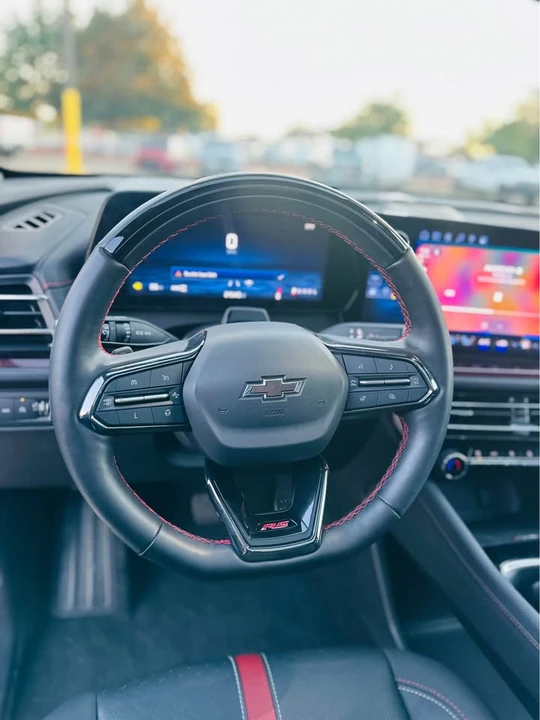 2024 Chevrolet Traverse - Image 8 of 10