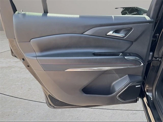 2024 Chevrolet Traverse - Image 19 of 20