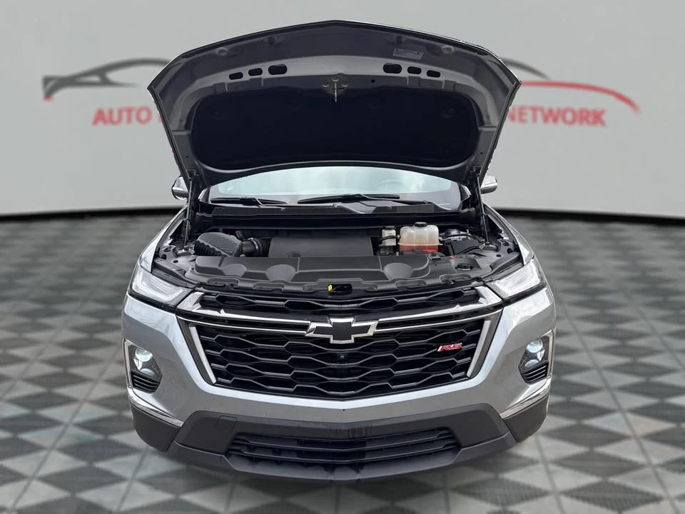 2024 Chevrolet Traverse - Image 11 of 20