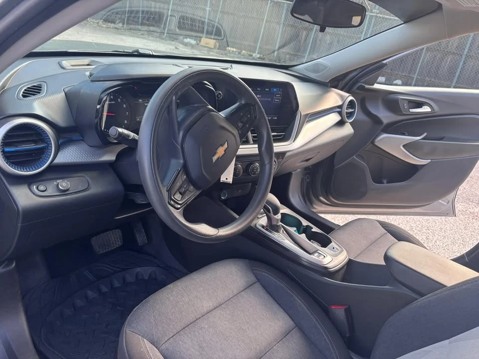 2024 Chevrolet Trax - Image 5 of 6