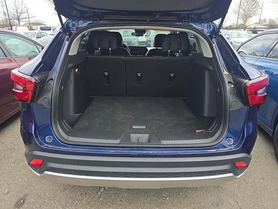 2024 Chevrolet Trax - Image 6 of 10